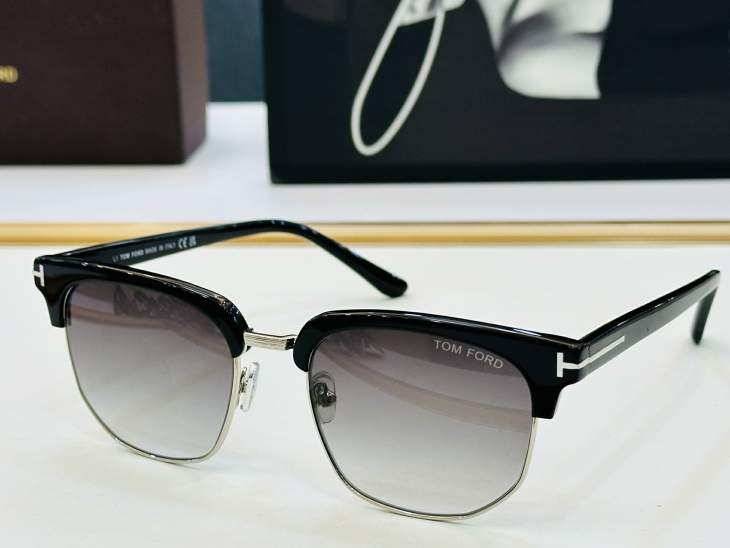 Picture of Tom Ford Sunglasses _SKUfw76015203fw